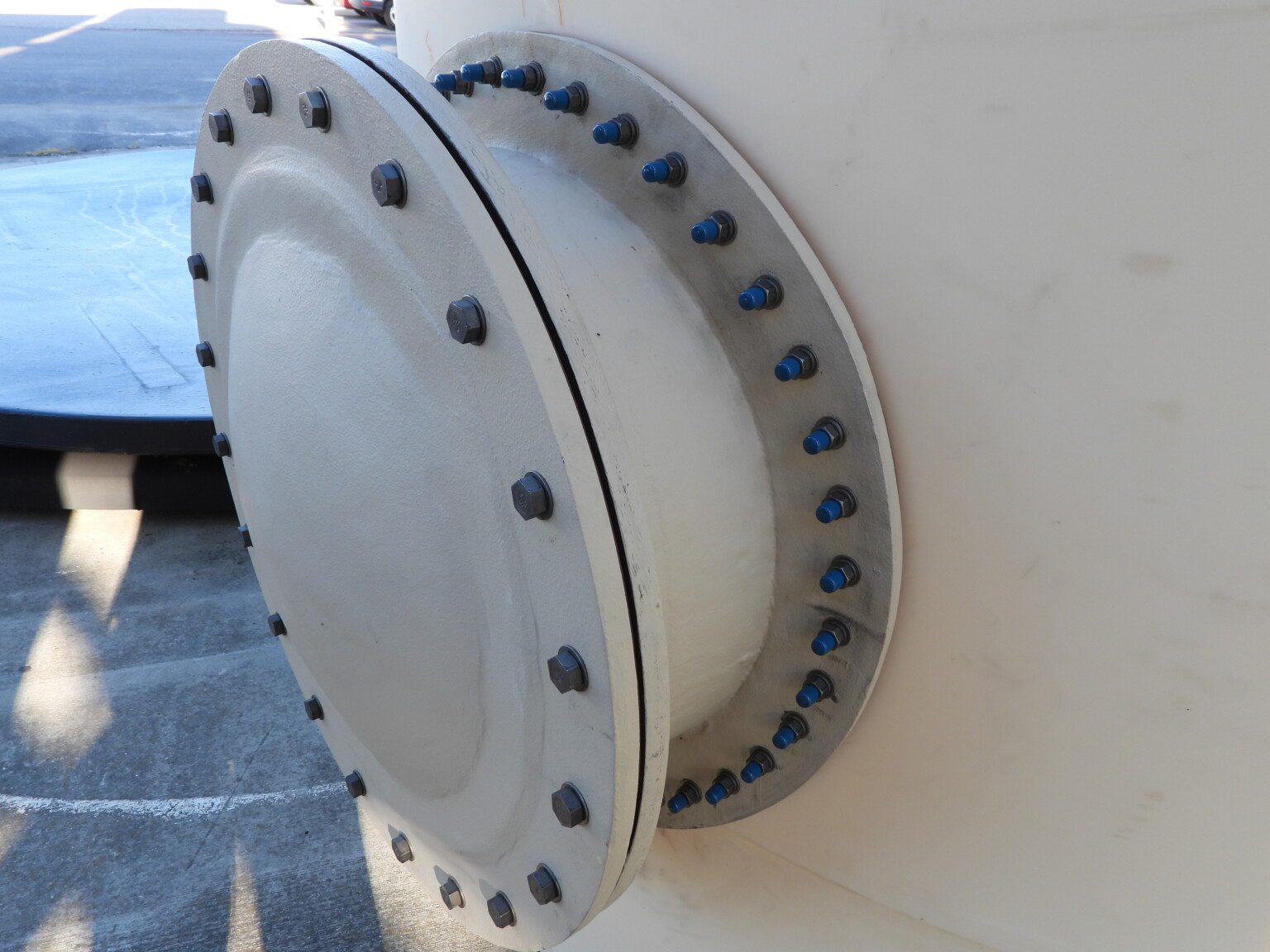 Manways & Lids for Polyethylene Storage Tanks Poly Processing