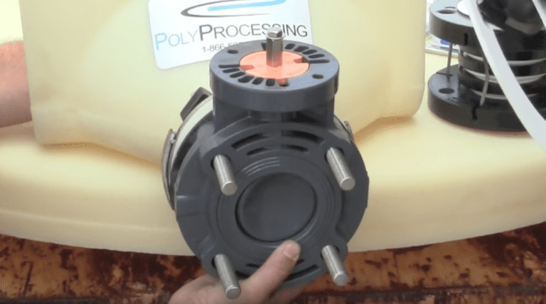 How to Install a Butterfly Valve on a Polyethylene Tank