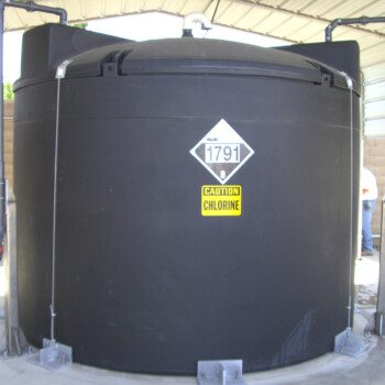 5400 SAFE-Tank Storing Sodium Hypochlorite With Fill Line and Top Discharge